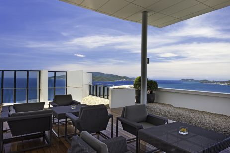 Club lounge terrace